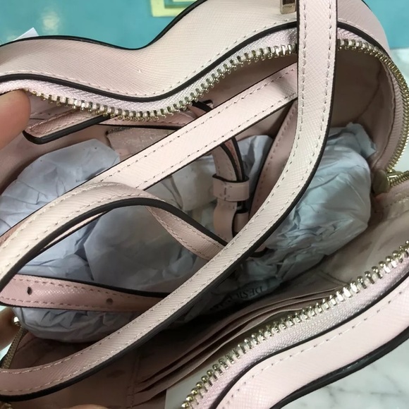 Kate spade heart shack chalk pink heart shape crossbody as seen on Tik Tok - Picture 9 of 10